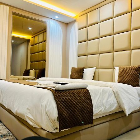 Hotel Bob Adventures à Dehradun Extérieur photo