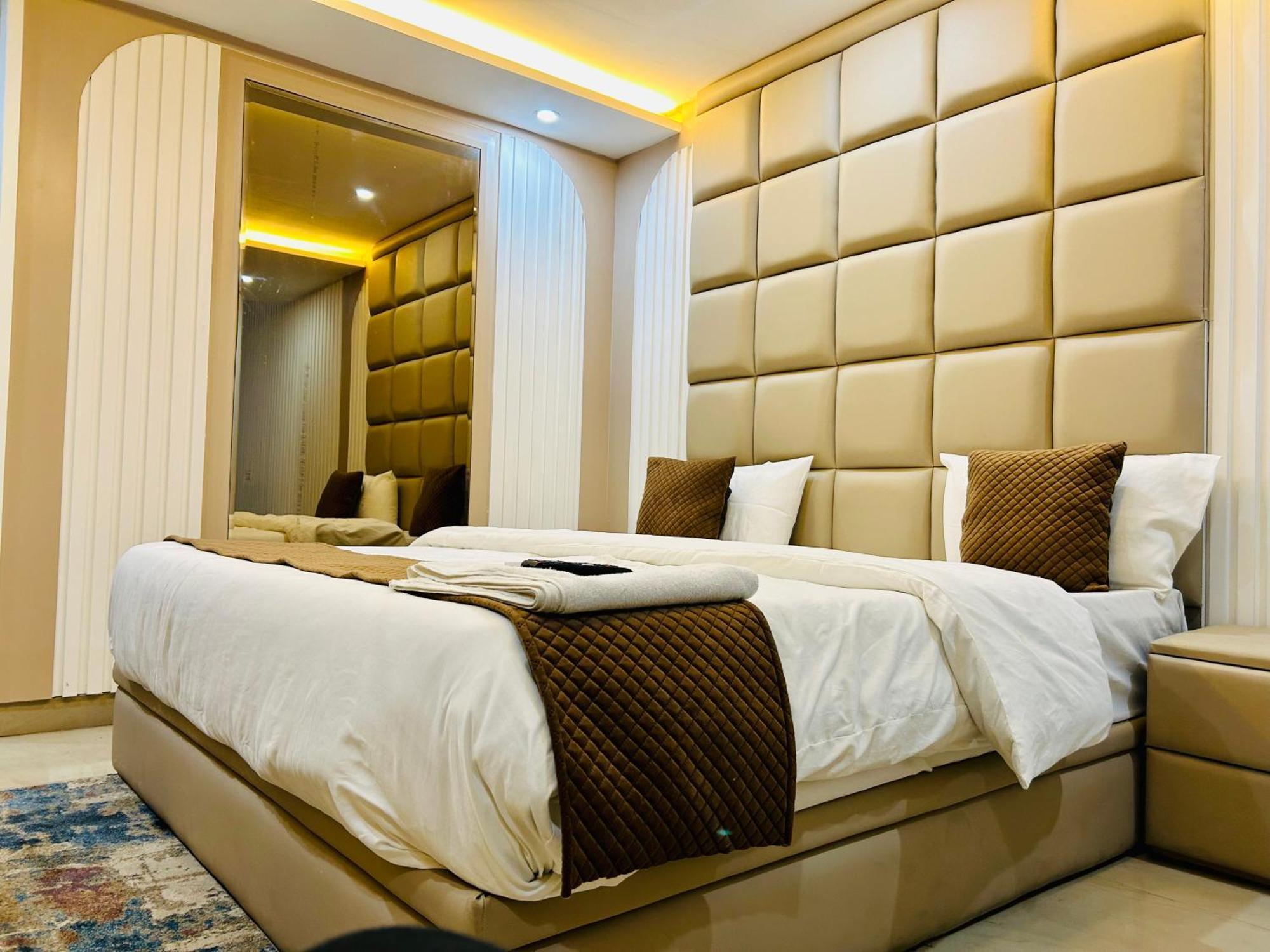Hotel Bob Adventures à Dehradun Extérieur photo