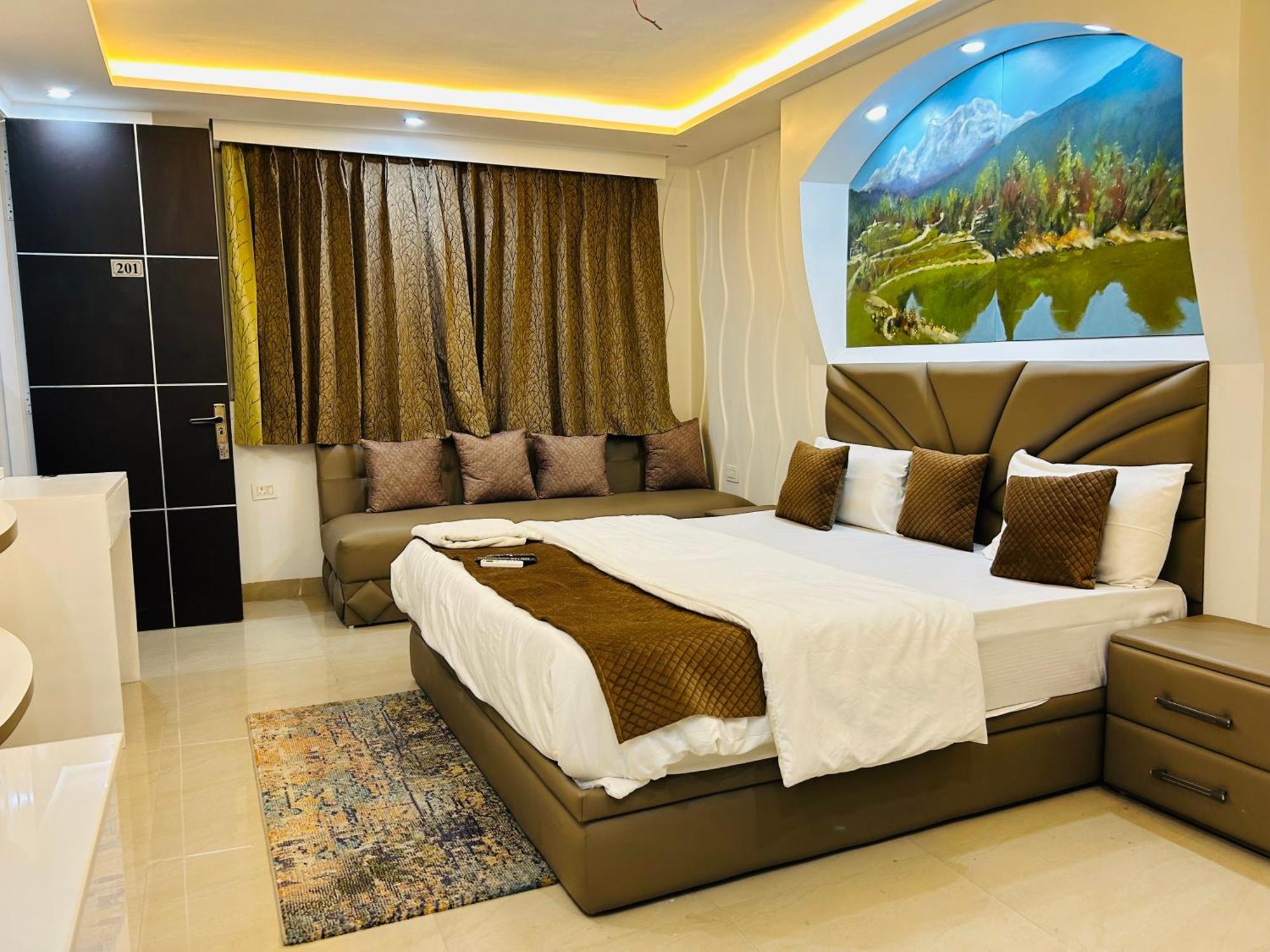 Hotel Bob Adventures à Dehradun Extérieur photo